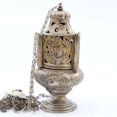 Posrebrzana kadzielnica rokokowa z XVIII w.