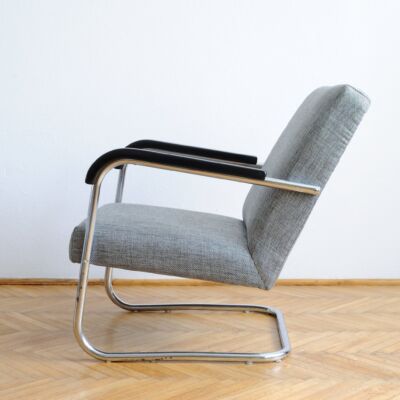 Modernistyczny fotel z giętych rur