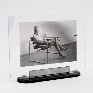 Functionalist photo frame by Fork Praha