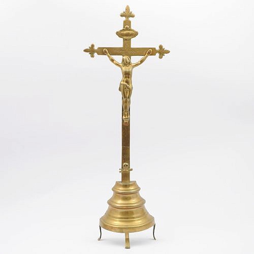 Mosiężny krucyfiks, XVIII wiek