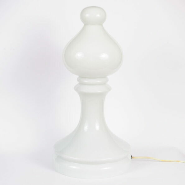 Lampa figura szachowa, proj. Ivan Jakeš