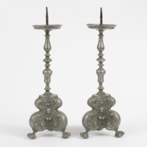 Cynowe barokowe świeczniki, XVIII wiek