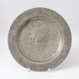 Barokowy talerz z cyny, Niemcy, XVIII w.