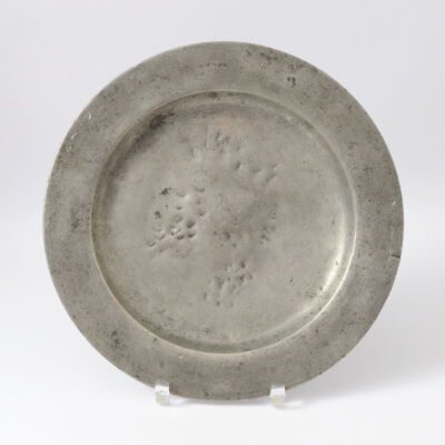 Barokowy talerz z cyny, Niemcy, XVIII w.