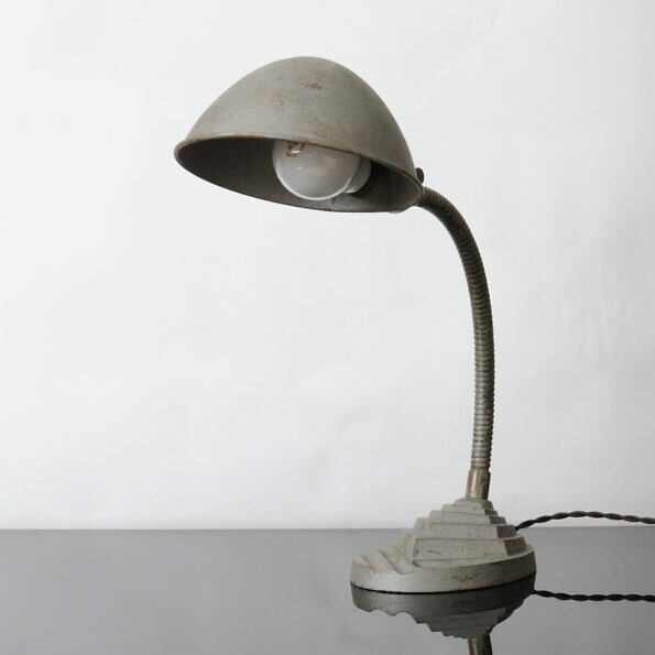 Industrialna lampa biurkowa, lata 30.