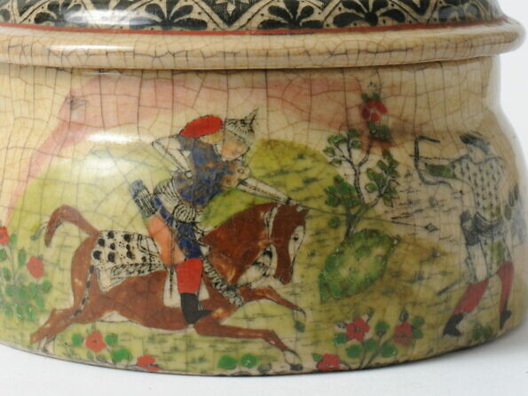 Ceramiczna bomboniera w stylu perskim Auguste Mouzin & Cie