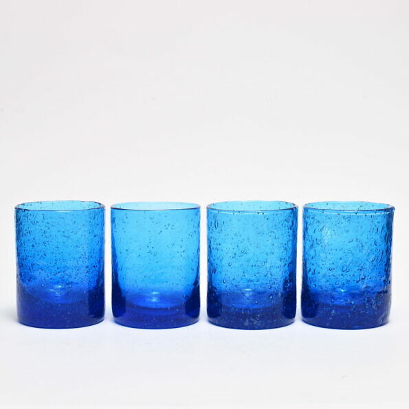 Zestaw niebieskich szklanek antico