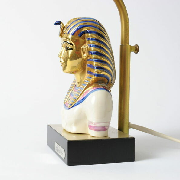 Porcelanowa lampa stołowa z popiersiem faraona, proj. Edoardo Tasca, Capodimonte, Włochy, lata 70.