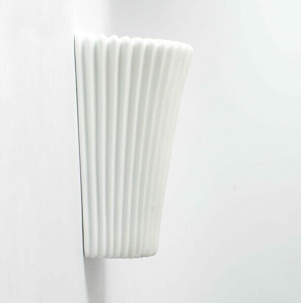 Para lamp - kinkietów z białej biskwitowej porcelany wyprodukowanych dla Ikea