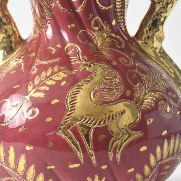 Różowo-złoty wazon Faiencerie de Jemappes