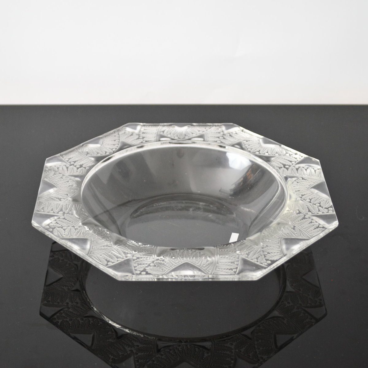 Szklana misa art deco Lalique Chantilly, proj. Rene Lalique